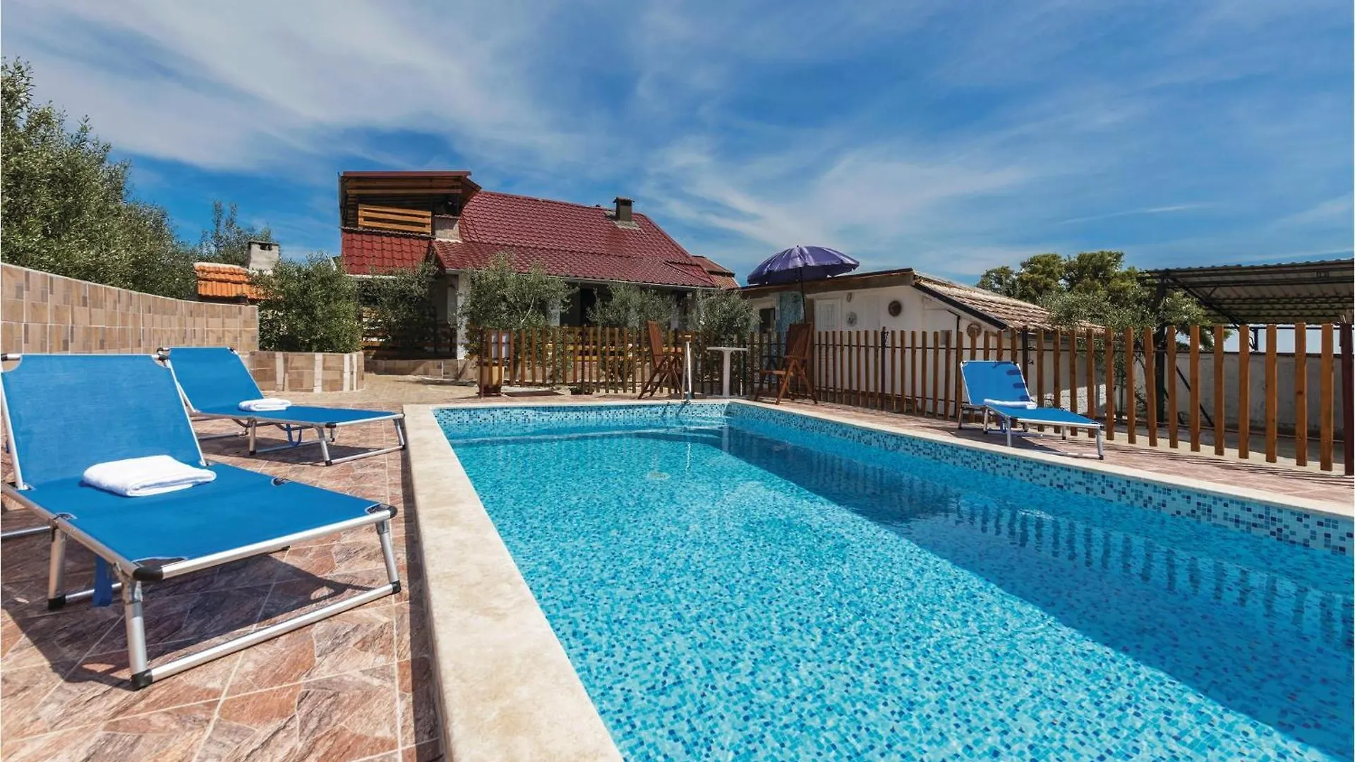 Stunning Home In Valtura With Kitchen