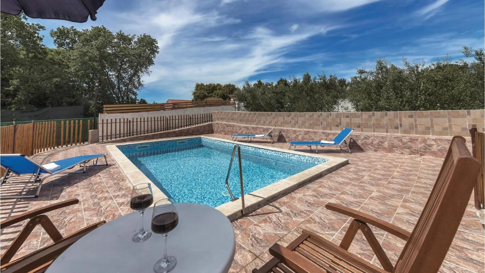 Nyaraló Stunning Home In Valtura With Kitchen