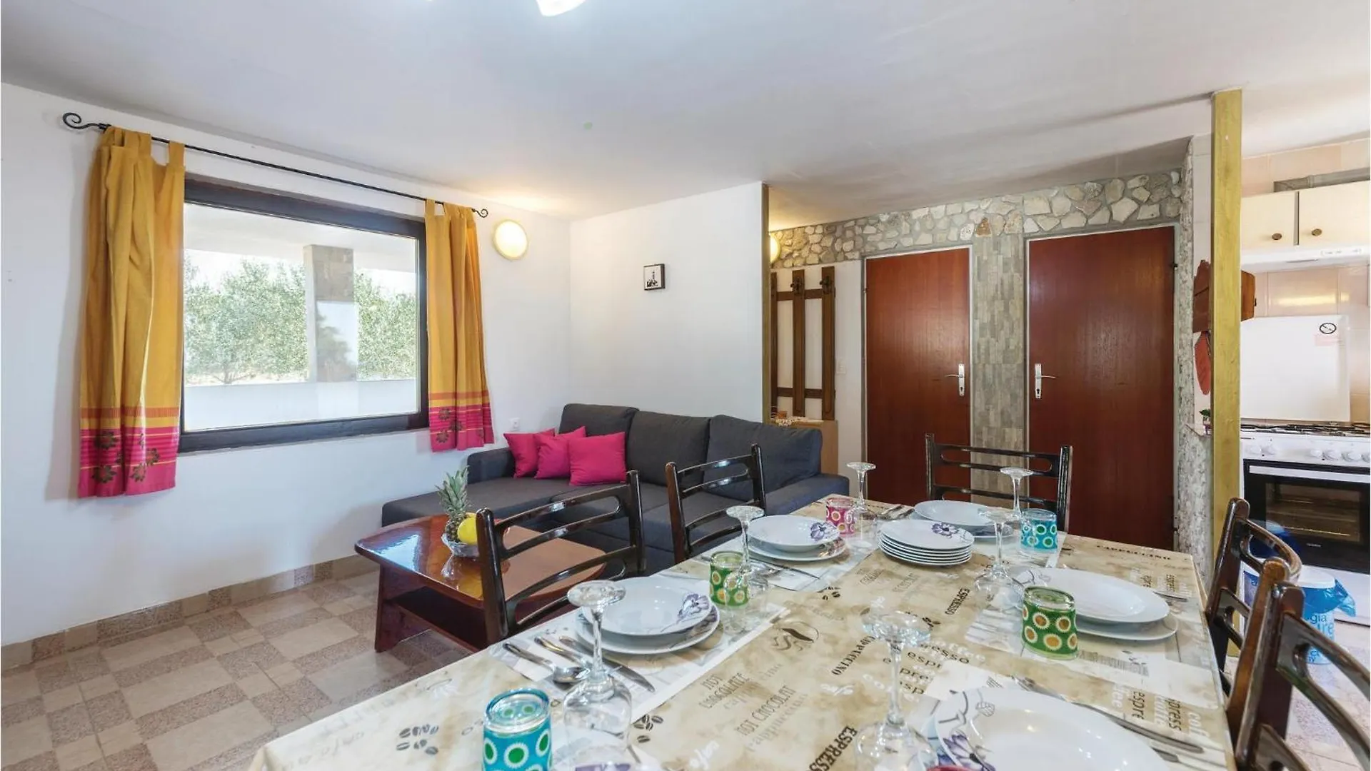 Stunning Home In Valtura With Kitchen