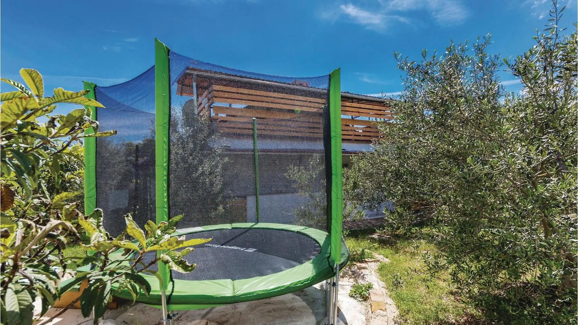 Stunning Home In Valtura With Kitchen